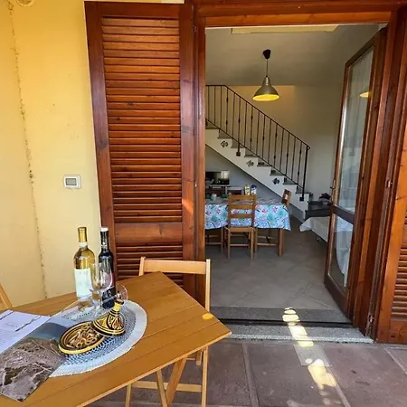 Affittasardegna-casa Girasole Apartment *